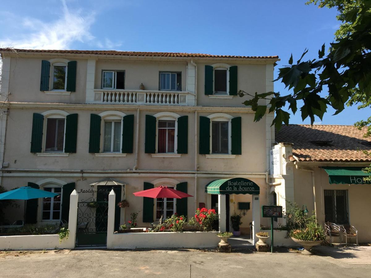Hostellerie De La Source อาร์ลส์ ภายนอก รูปภาพ