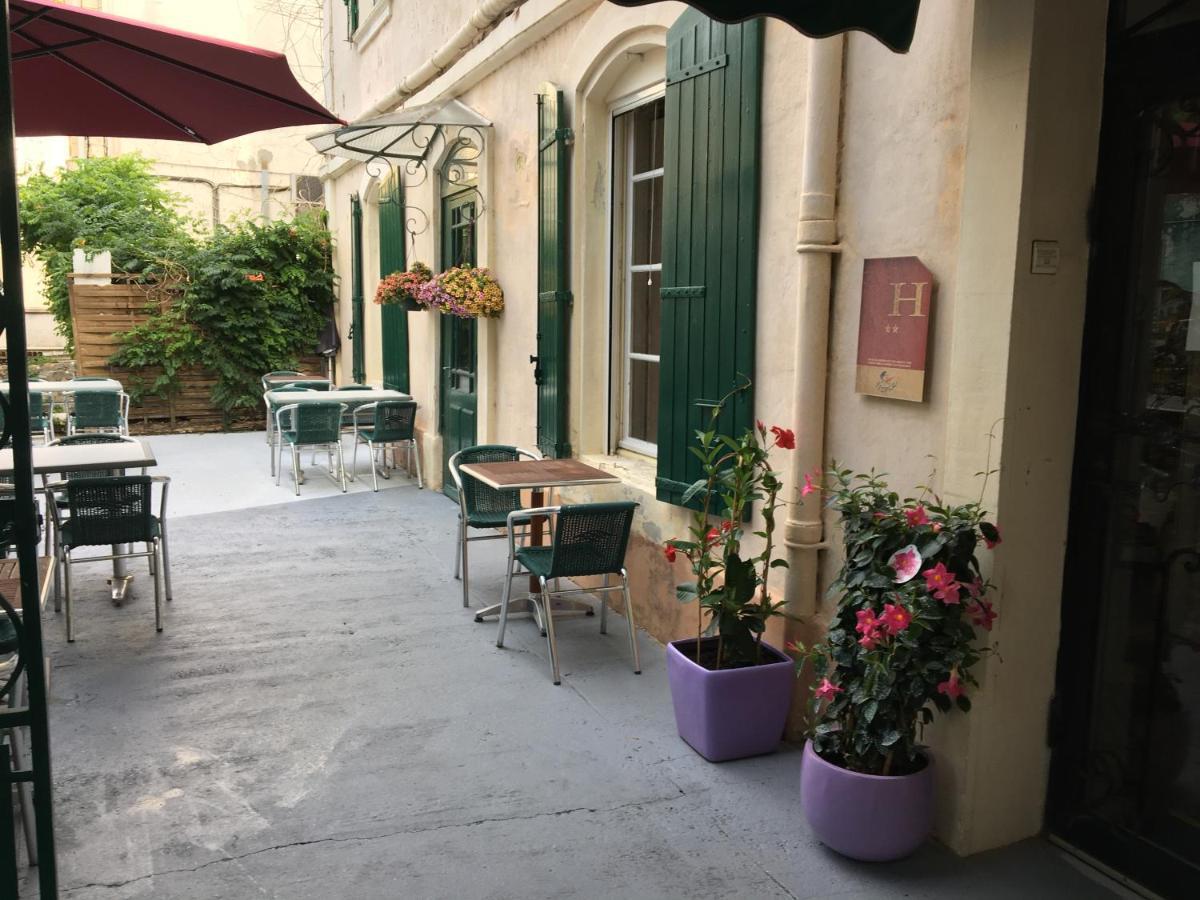 Hostellerie De La Source อาร์ลส์ ภายนอก รูปภาพ